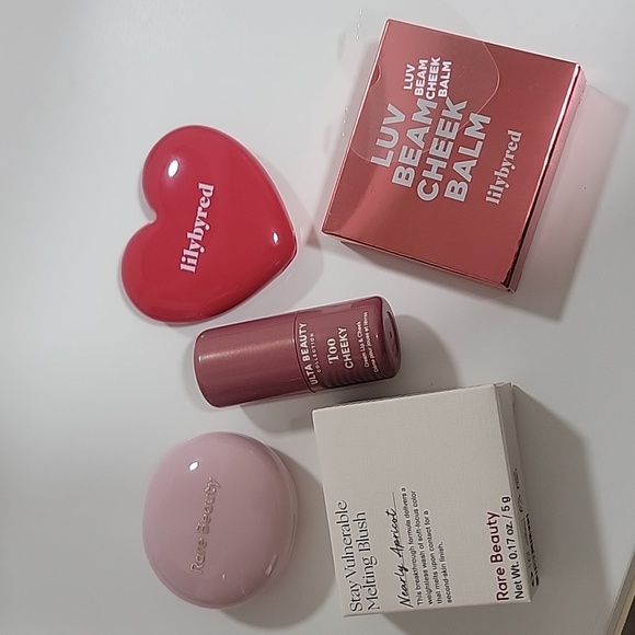 Set Bundle Of 3 Rare Beauty, Lilybyred LUV BEAM CHEEK BALM, ULTA BEAUTY Blush - Picture 1 of 10
